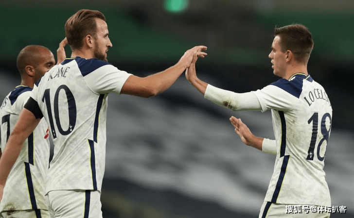  洛里昂旧将回归救主，替补登场上演梅开二度  