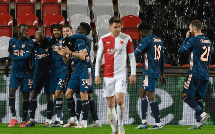  阿森纳刷新队史纪录，赛季双杀曼城领跑群雄  