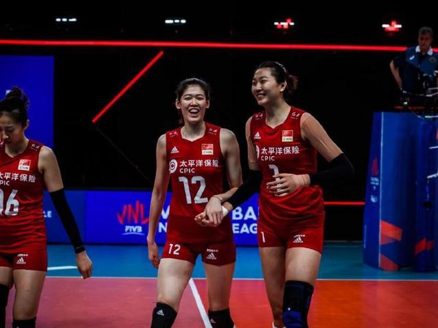  格勒诺布尔定位球配合精妙，法甲战术角球创造良机